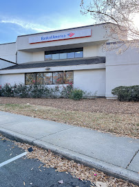 Bank of America (with Drive-thru services) 02