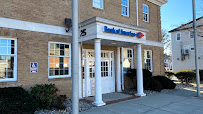 Bank of America (with Drive-thru ATM) 02