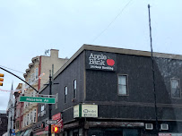 Apple Bank 03