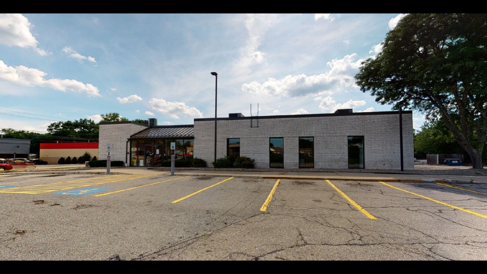 Bank of America (with Drive-thru ATM) 01