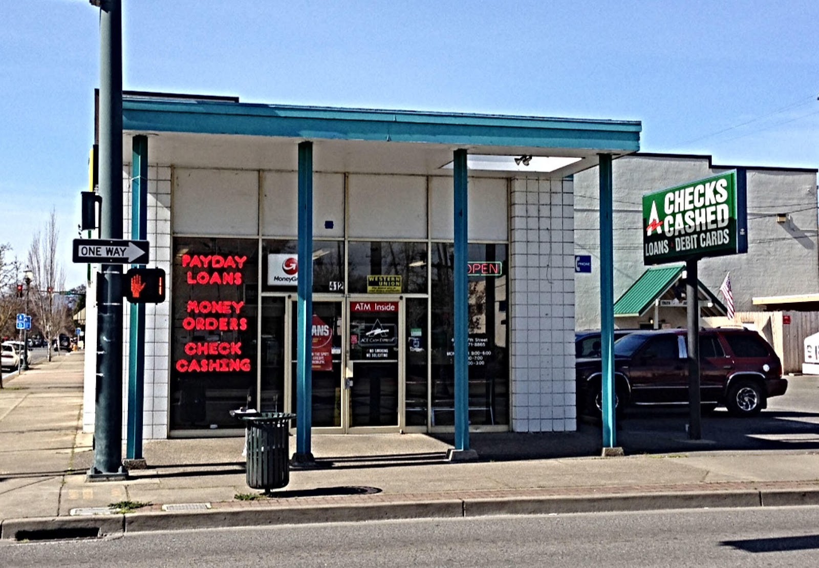 ACE Cash Express 01