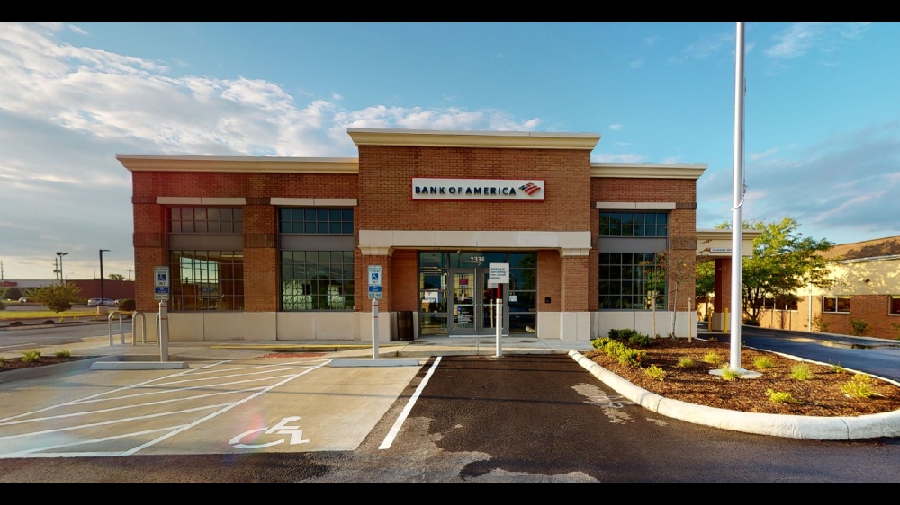 Bank of America (with Drive-thru ATM) 01