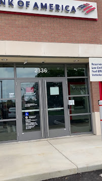 Bank of America (with Drive-thru ATM) 02