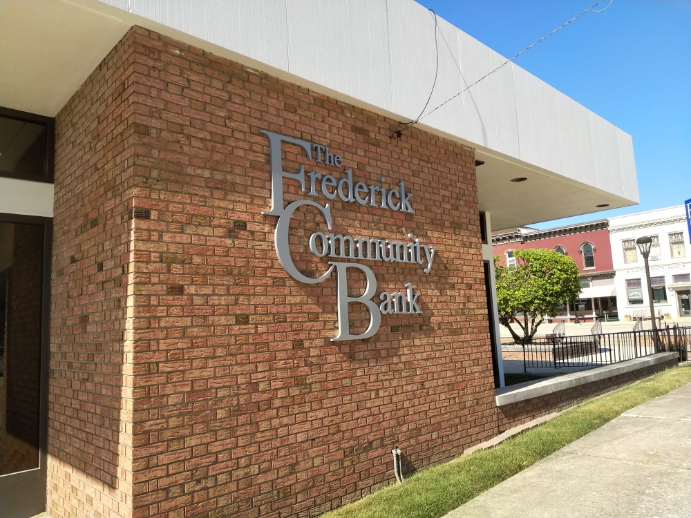 The Frederick Community Bank (Drive Up in Paxton) 01