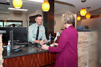 Iowa State Bank & Trust Co 04
