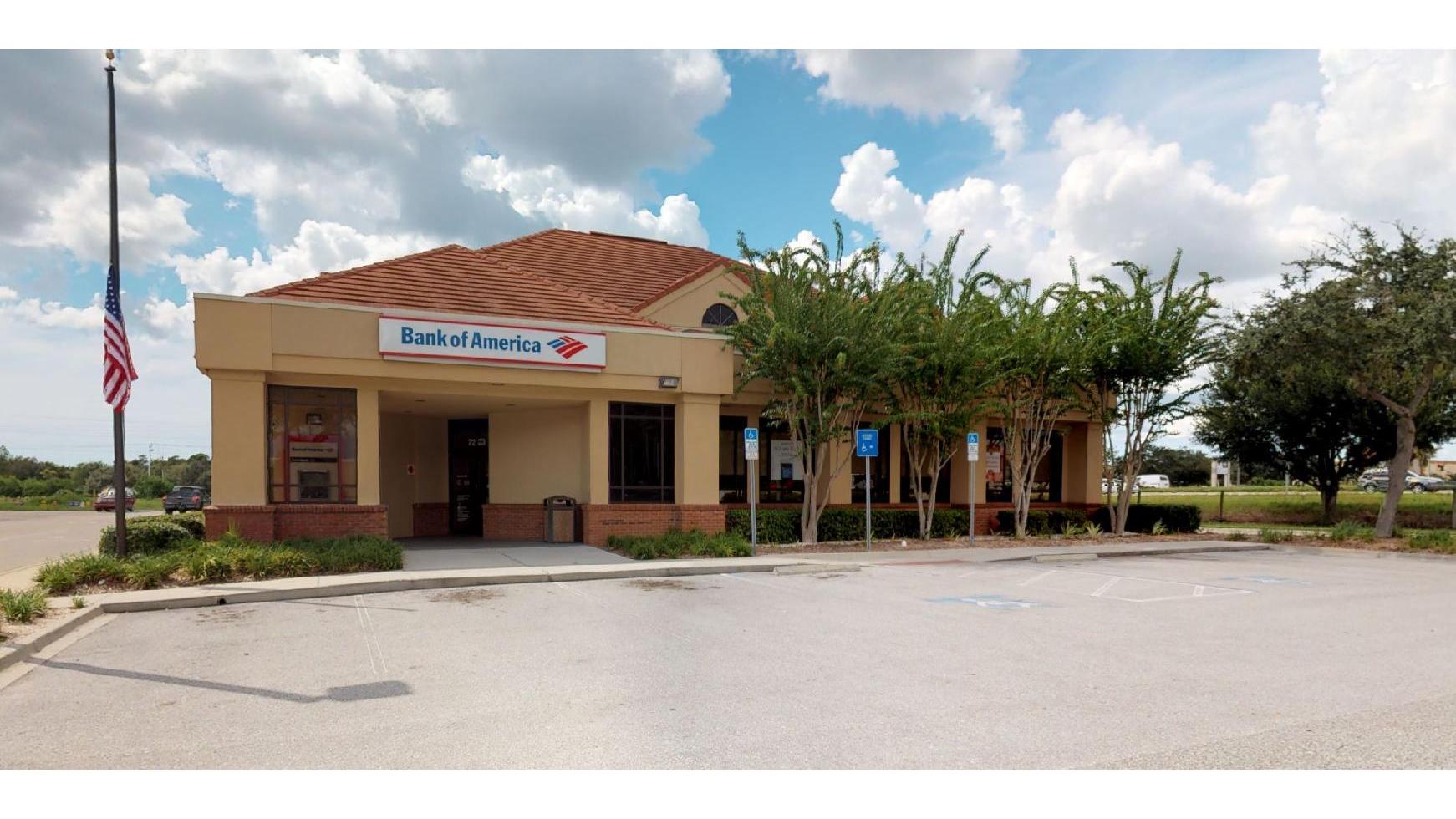 Bank of America (with Drive-thru services) 01