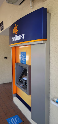 SunTrust ATM 03