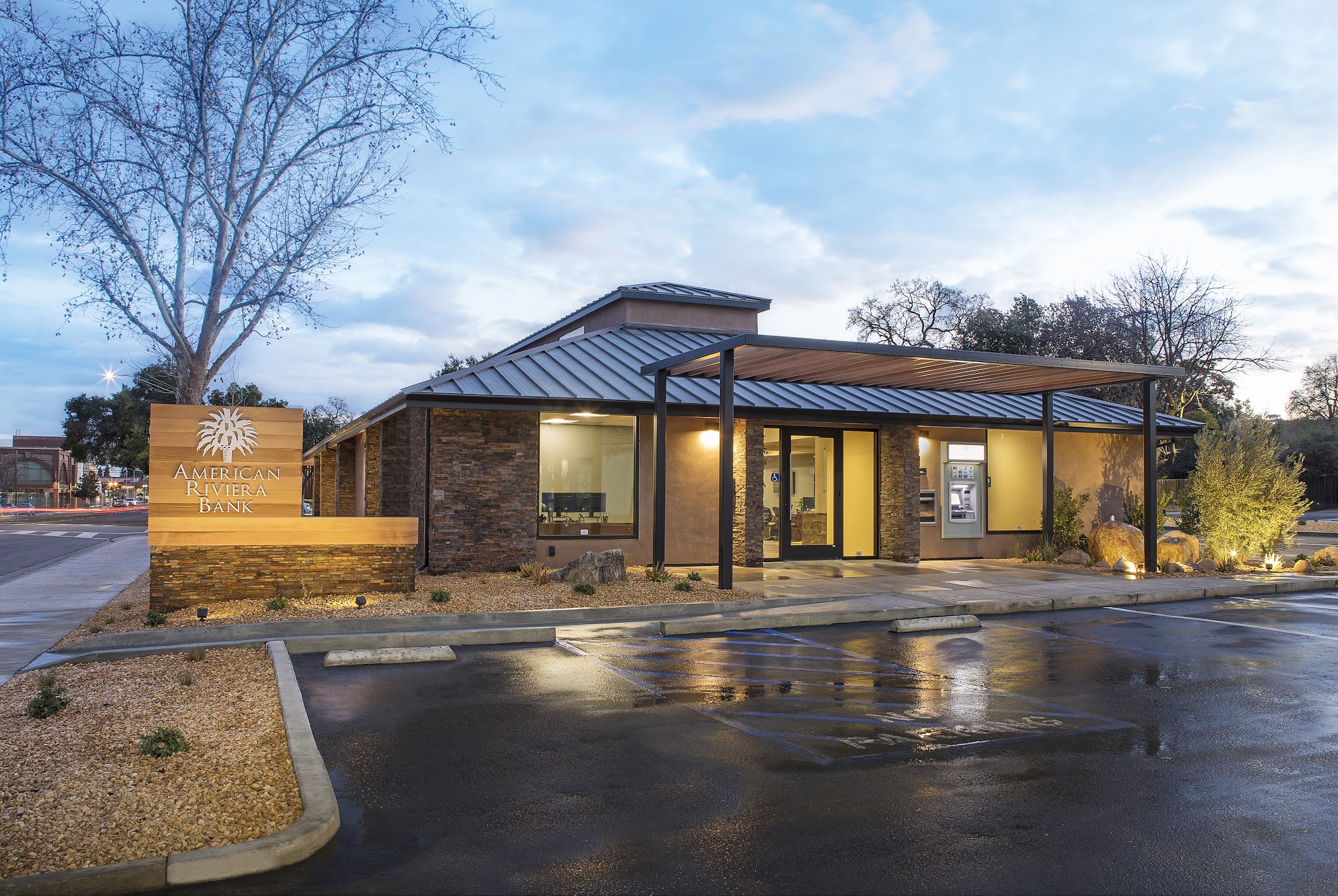 American Riviera Bank Paso Robles Branch 01