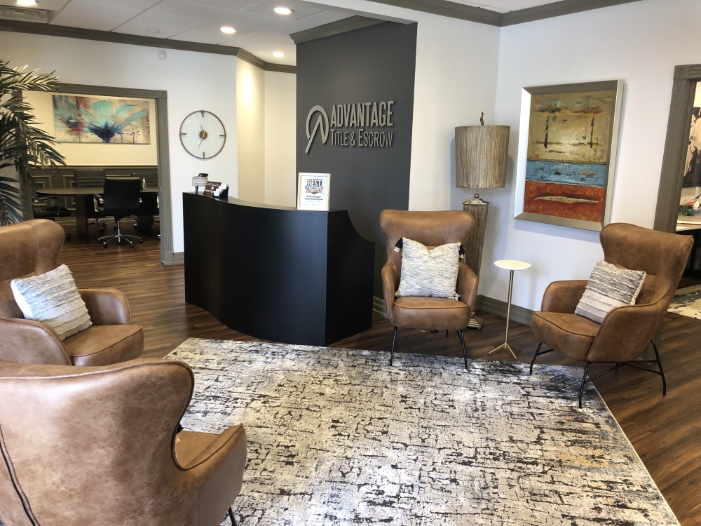 Advantage Title & Escrow 01