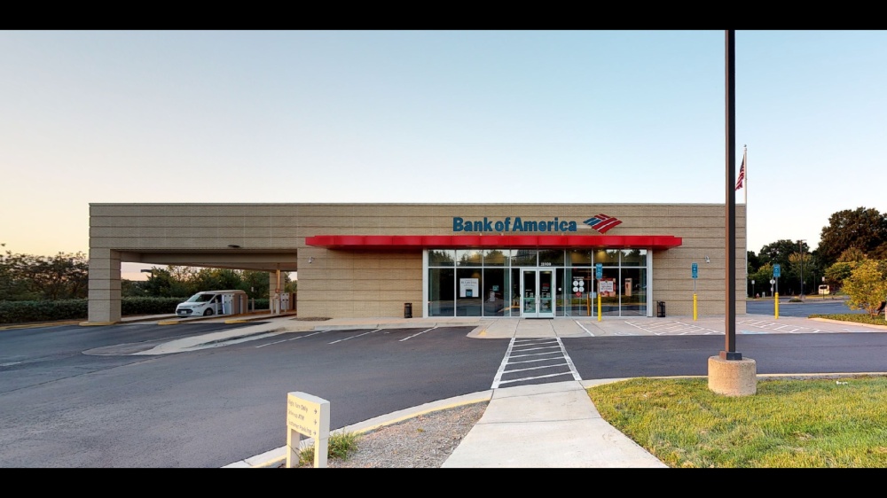 Bank of America (with Drive-thru services) 01