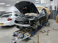Twins Collision Inc 01
