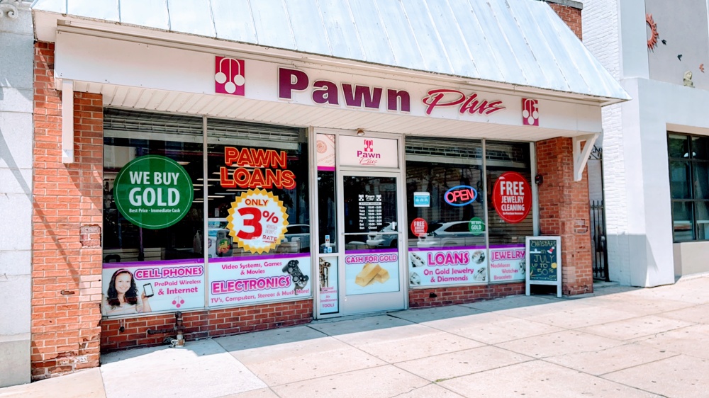 Pawn Plus 01