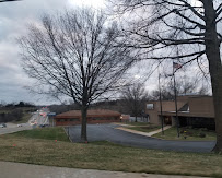 UMB Bank (with drive-thru services) 04