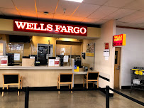 Wells Fargo Bank 01