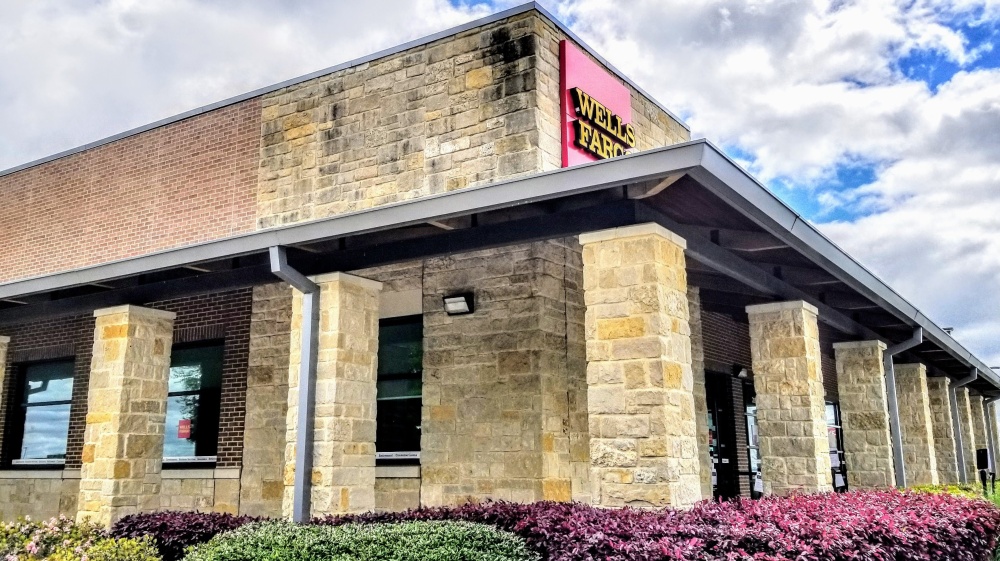 Wells Fargo Bank 01