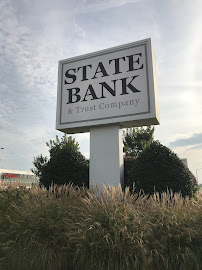 Cadence Bank - HWY 96 Branch 02