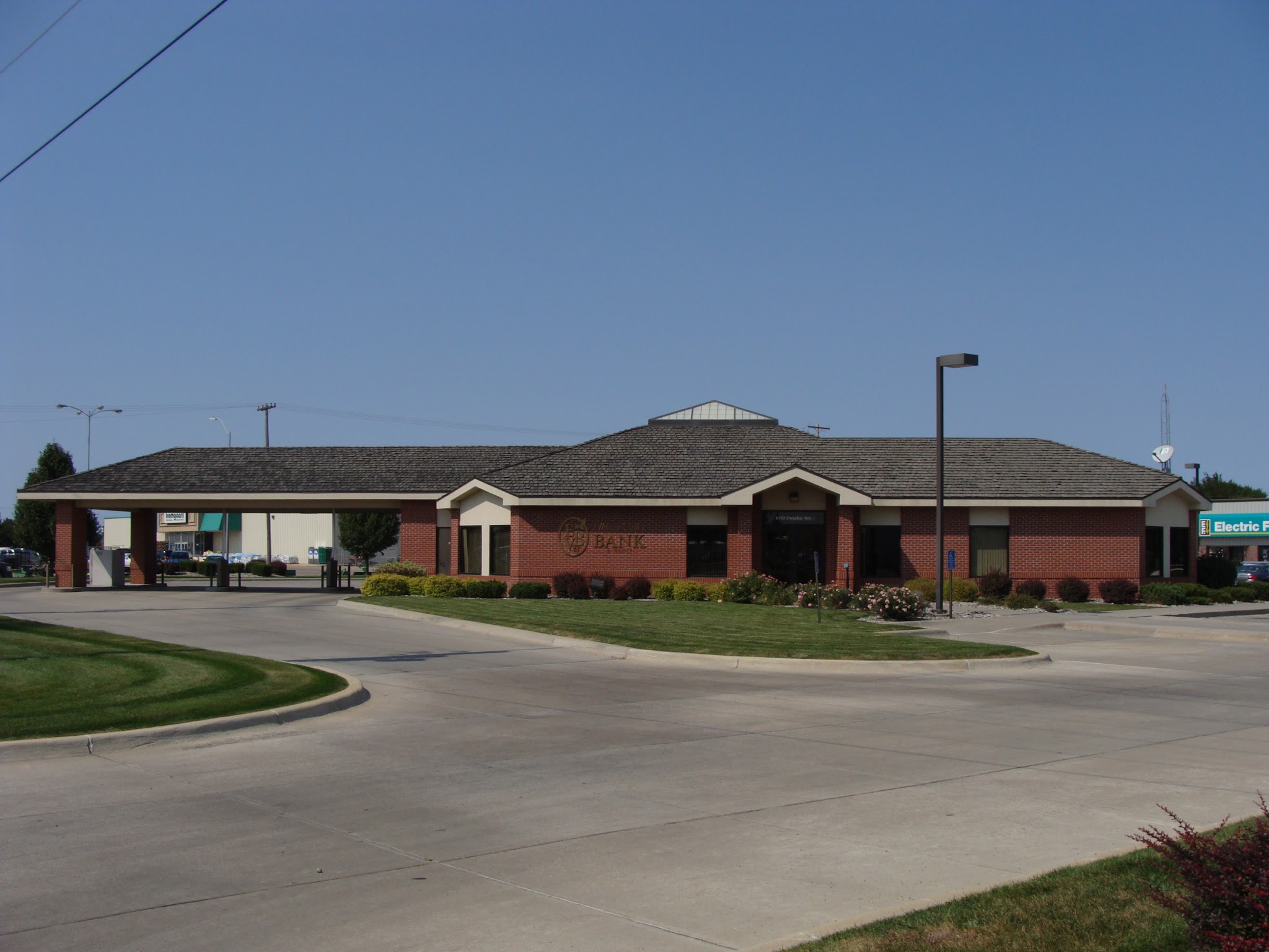 Elkhorn Valley Bank & Trust - Omaha Avenue 01