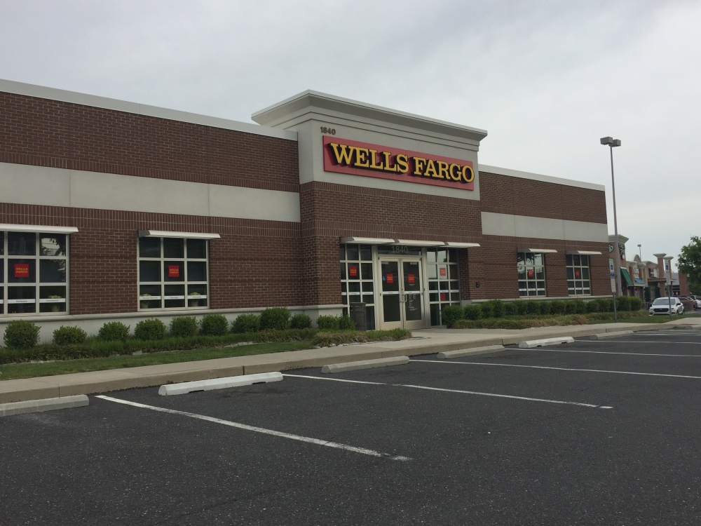 Wells Fargo Bank 01