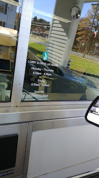 Simsbury Bank 02