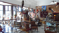 Western Pawnbrokers 01