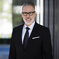 Merrill Lynch Private Wealth Advisor Rial A Barnett 02
