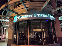 Torrey Pines Bank 02