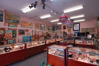 Kamaaina Loan & Cash For Gold Retail Store 01