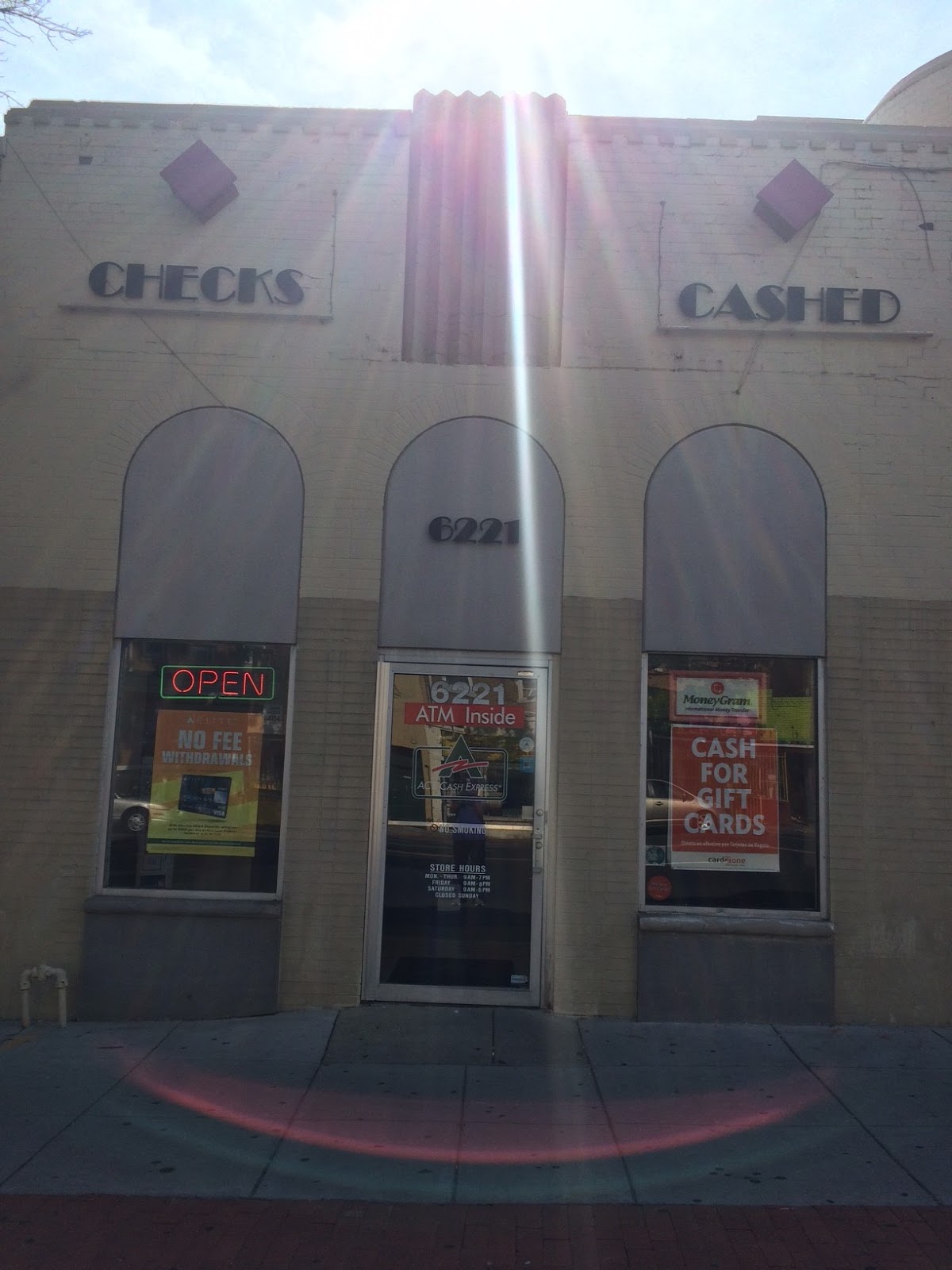ACE Cash Express 01