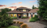 Shelle Young - Caliber Home Loans 01