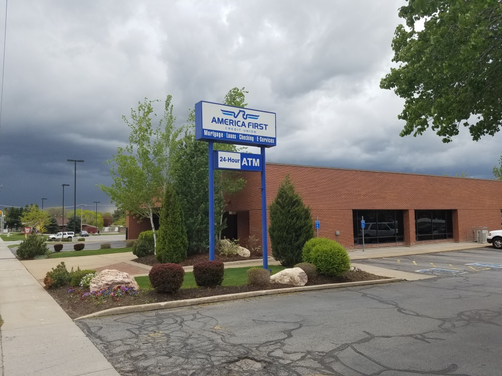 America First Credit Union (Inside Lee's Marketplace) 01