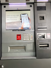 Bank of America (with Drive-thru ATM) 04