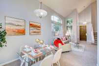 Elena Wyman, Broker 04