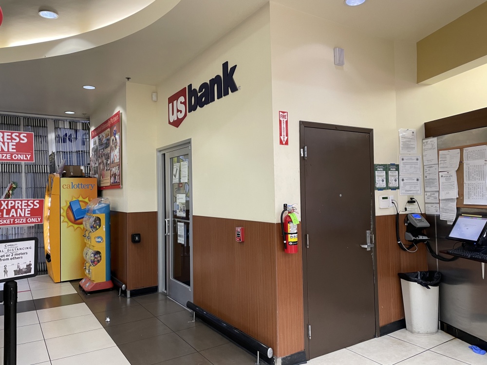 U.S. Bank Branch 01