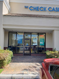 The Check Cashing Store 01