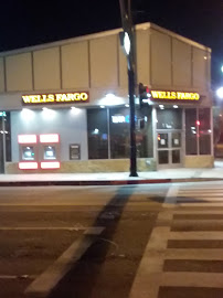 Wells Fargo Bank 04