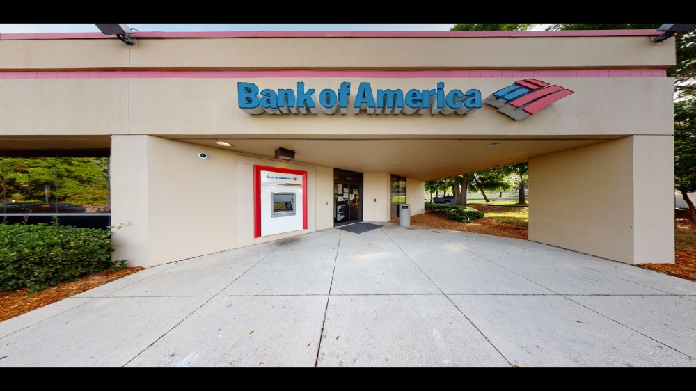 Bank of America (with Drive-thru services) 01