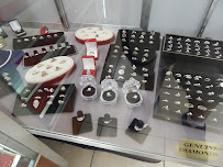 M & M Pawn Shop 03