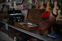 M & M Pawn Shop 04