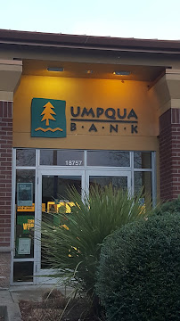 Umpqua Bank 02