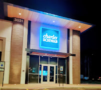 Charles Schwab 04