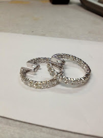 Diamond Jewelry & Loan Co. 02