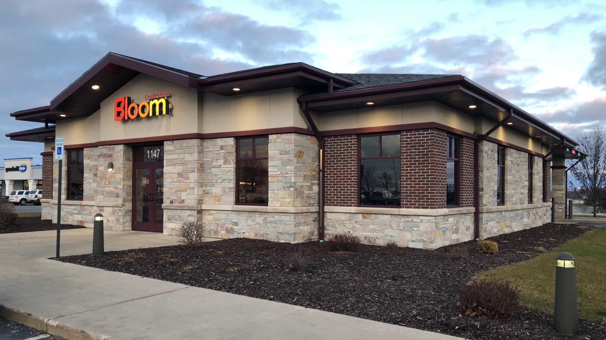 Bloom Credit Union Coopersville 01