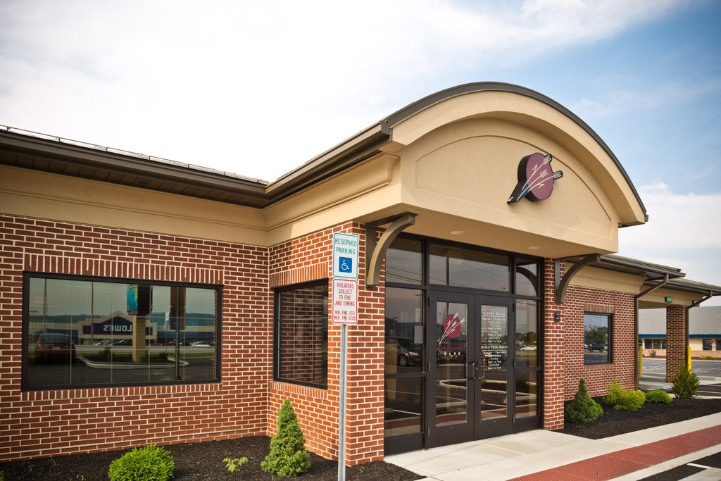 Traditions Bank 01
