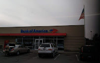 Bank of America (with Drive-thru ATM) 04