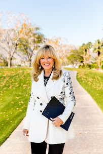 Sandi Phillips & Associates 01