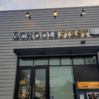 SchoolsFirst Federal Credit Union - Long Beach-Lakewood 04