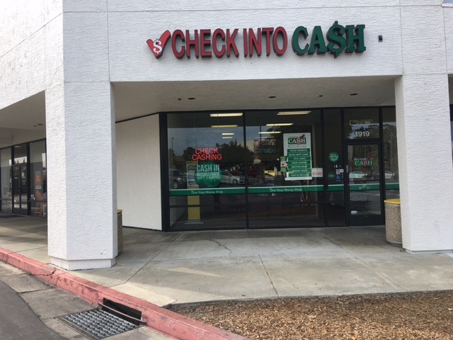 Check Into Cash 01