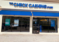 The Check Cashing Store 04