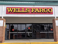 Wells Fargo Bank 02