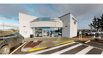 Bank of America (with Drive-thru ATM) 01